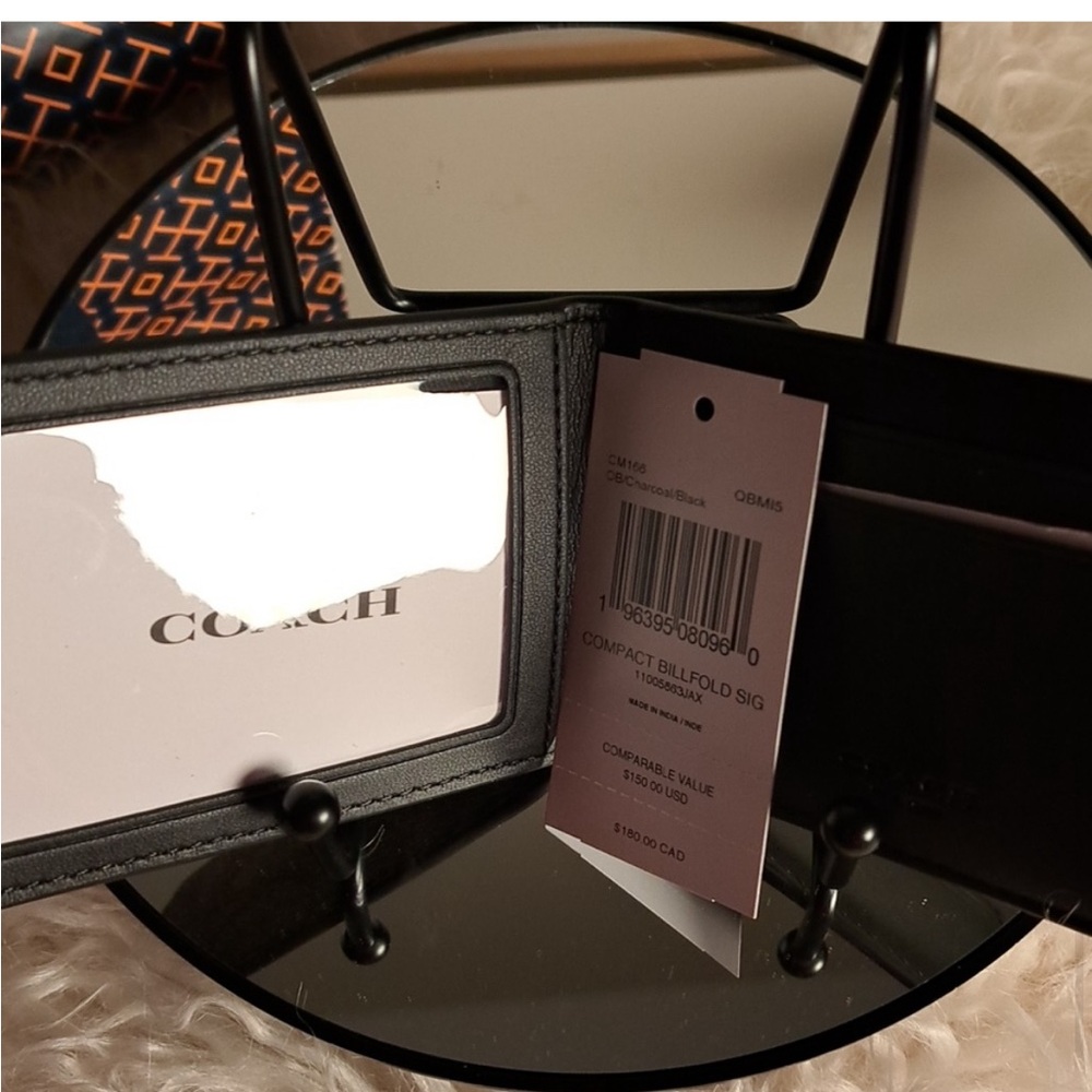 NWT Coach Cardholder Wallet - Picture 4 of 7